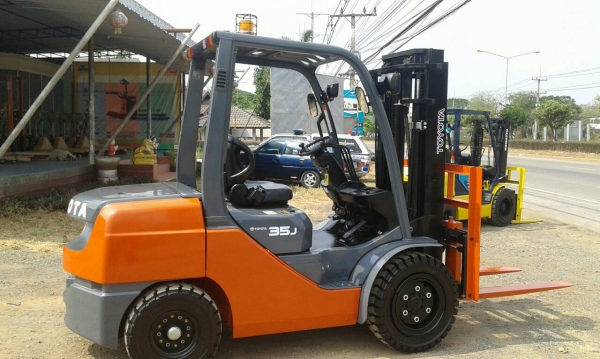 สวยขั้นเทพ TOYOTA 8FD35J รุ่นล่าสุด ขนาด 3.5 ตัน เสา 3 เมตร งาสไลด์