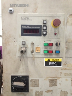 ขาย robot Mitsubishi ปี 2000