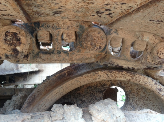 ขายอะใหล่ KOMATSU PC200-6 (แยกขายเป็นอะใหล่นะครับ)