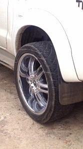 ล้อแม็กซ์ 22 นิ้ว หน้า 10 นิ้ว หลัง 12 นิ้ว พร้อมยางยังพอใช้ได้ ซื้อมาเกือบแสน เลิกใช้ ขายถูก คุยกันได้ 0917164282  Line 0864085619