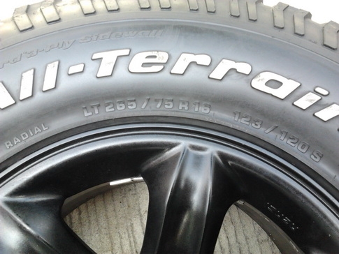 เล็บเหยี่ยว แท้ๆ + BF All 265/75/16 ปี11 สวยๆ 1ชุด เล็บเหยี่ยว แท้ๆ + BF All 265/75/16 ปี11 สวยๆ 1ชุด