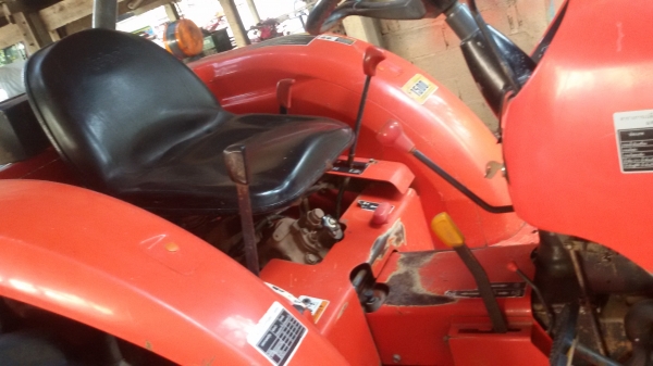 ขายรถไถคูโบต้าแอว3608มีรอตารีตราช้างสภาพสวยมากไม1600ราคา268000รถอยู่วังบ้ว อคลองขลุง กำแพงเพชรสนใจโทร0813655997อำพร พาเจริญราคานี้ยังต่อรองได้อีกนะครับ