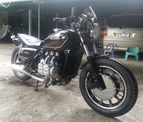 ขายGL1100cc. พร้อมใช้เครื่องเงียบ แต่งแล้ว ขายGL1100cc. พร้อมใช้เครื่องเงียบ แต่งแล้ว