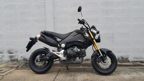 ใหม่กริีบ MSX วิ่งน้อย 3000 กิโล ขายถูกๆจ้าา ต่อรองได้ จัดส่งฟรี