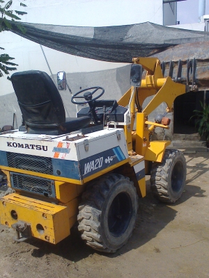 ขายรถตักWa 20 ราคา 230000 บาท