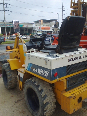 ขายรถตักWa 20 ราคา 230000 บาท