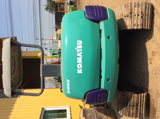 ขายรถขุด Komatsu pc40-7. เก่านอกแท้สภาพดีมากพร้อมใช้งาน. สนใจสอบถามได้ ผมอ้อ 085-8332943