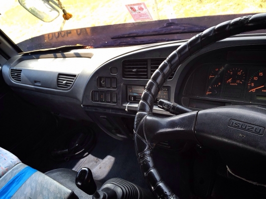 หัวลากอีซูซุ320HP