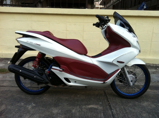 ขาย  pcx150i พร้อมซิ่ง
