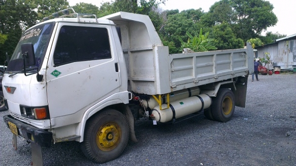 รับดัดแปลงรถ 6 ล้อ ดั๊มส์ ใช้ก๊าซ โลละไม่ถึง 2 บาท