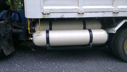 รับดัดแปลงรถ 6 ล้อ ดั๊มส์ ใช้ก๊าซ โลละไม่ถึง 2 บาท รับดัดแปลงรถ 6 ล้อ ดั๊มส์ ใช้ก๊าซ โลละไม่ถึง 2 บาท