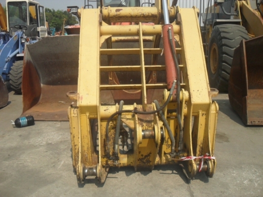 ขาย งาคีบไม้ สภาพสวย ขาย งาคีบไม้ สภาพสวย