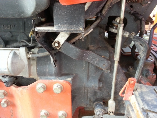 คูโบต้า L4708  4WD พร้อมใบมีดหน้า...รถไม่เคยลงนา..สภาพดีมาก