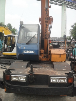 KOBELCO RK 70-2 7 ตัน ปี 1995