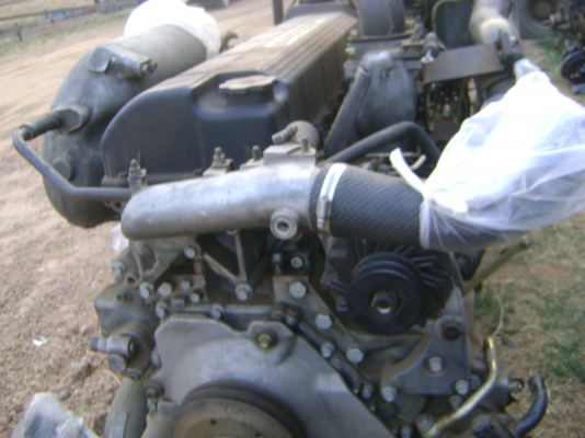 เครื่องอีชูชุ  6WA1   360/370  แรง(ไม่มีเกียร์ )  ราคา 195,000 บาท