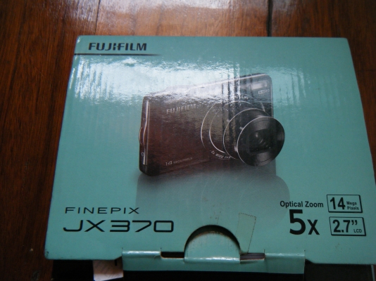 ขายกล้องถ่ายรูปครับ ถูกๆๆ ขายกล้องถ่ายรูปครับ ถูกๆๆ