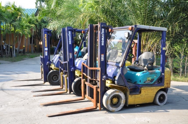 ขายFORKLIFT KOMATSU FG15-20 (1.5ตัน)สวยเดิมจากญี่ปุ่น ยังไม่เคยใช้ในไทย 135,000เท่านั้น!!