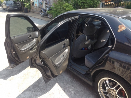 ขายแอคคอด เครื่องVTEC 2.2 เกียร์ออโต้ ติดแก๊สระบบหัวฉีด แอร์เย็น