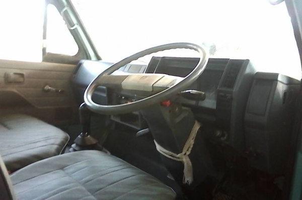 **330,000 บ.ต่อรอง///6ล้อNKR-110** ขาย ISUZU NKR-110 6ล้อบรรทุก NKR58LU5M 4BE1-110 เกียร์สั้น ห้างแท้ปี35 เครื่องเดิม เกียร์เดิม แน่นดี แรงดี เกียร์สั้นเข้าง่าย ไม่หลุด ช่วงล่างเดิมๆ คัสซีดี ยังสวย ไม่ปะไม่ดาม กระบะคาร์โก้ พื้นไม้ ยาว4.30ม.สภาพดี พื้นดี ข **330,000 บ.ต่อรอง///6ล้อNKR-110** ขาย ISUZU NKR-110 6ล้อบรรทุก NKR58LU5M 4BE1-110 เกียร์สั้น ห้างแท้ปี35 เครื่องเดิม เกียร์เดิม แน่นดี แรงดี เกียร์สั้นเข้าง่าย ไม่หลุด ช่วงล่างเดิมๆ คัสซีดี ยังสวย ไม่ปะไม่ดาม กระบะคาร์โก้ พื้นไม้ ยาว4.30ม.สภาพดี พื้นดี ข