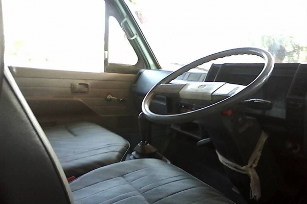 **330,000 บ.ต่อรอง///6ล้อNKR-110** ขาย ISUZU NKR-110 6ล้อบรรทุก NKR58LU5M 4BE1-110 เกียร์สั้น ห้างแท้ปี35 เครื่องเดิม เกียร์เดิม แน่นดี แรงดี เกียร์สั้นเข้าง่าย ไม่หลุด ช่วงล่างเดิมๆ คัสซีดี ยังสวย ไม่ปะไม่ดาม กระบะคาร์โก้ พื้นไม้ ยาว4.30ม.สภาพดี พื้นดี ข **330,000 บ.ต่อรอง///6ล้อNKR-110** ขาย ISUZU NKR-110 6ล้อบรรทุก NKR58LU5M 4BE1-110 เกียร์สั้น ห้างแท้ปี35 เครื่องเดิม เกียร์เดิม แน่นดี แรงดี เกียร์สั้นเข้าง่าย ไม่หลุด ช่วงล่างเดิมๆ คัสซีดี ยังสวย ไม่ปะไม่ดาม กระบะคาร์โก้ พื้นไม้ ยาว4.30ม.สภาพดี พื้นดี ข