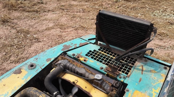 ขายรถตักแม็กโคkobelco120-3 มาร์คทรีสภาพเก่านอก ช่วงล่างดี เอวแน่น บูมสวยแอร์เย็น เดิม เอกสารอินวอยซ์ เครื่องแน่น