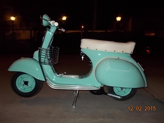 เอเซียเวสป้า---->>จัดส่งรถvespa 64 2 คัน ให้คุณกวาง สารคาม และคุณยะ สกลนคร เรียบร้อย17/02/2558