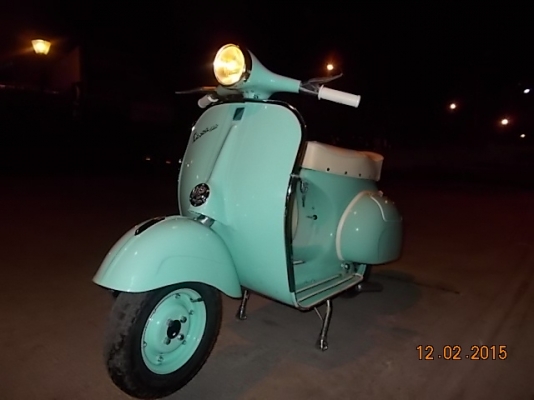เอเซียเวสป้า---->>จัดส่งรถvespa 64 2 คัน ให้คุณกวาง สารคาม และคุณยะ สกลนคร เรียบร้อย17/02/2558