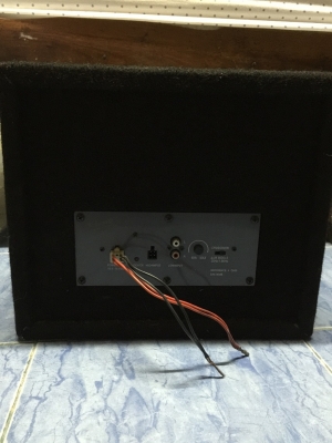 ตู้ Sub k-wing  มีแอมป์ในตัว เก่าญี่ปุ่น