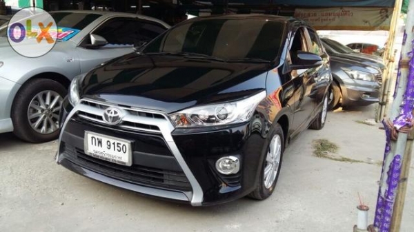 Toyota ysris สีดำ ปี2014 ตัวG เครื่อง1.2 ออโต้ ตัวท๊อปสุด โทรติดต่อ ตันหยง0922726669