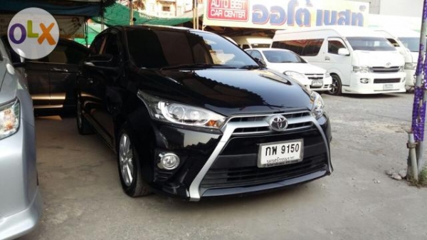Toyota ysris สีดำ ปี2014 ตัวG เครื่อง1.2 ออโต้ ตัวท๊อปสุด โทรติดต่อ ตันหยง0922726669