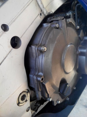 CBR 400 CC 36000 บาท เครื่องไม่ติด อุปกรณ์อยู่ครบ สำเนาทะเบียน CBR 400 CC 36000 บาท เครื่องไม่ติด อุปกรณ์อยู่ครบ สำเนาทะเบียน