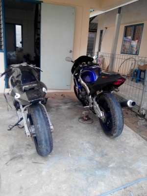 CBR 400 CC 36000 บาท เครื่องไม่ติด อุปกรณ์อยู่ครบ สำเนาทะเบียน CBR 400 CC 36000 บาท เครื่องไม่ติด อุปกรณ์อยู่ครบ สำเนาทะเบียน