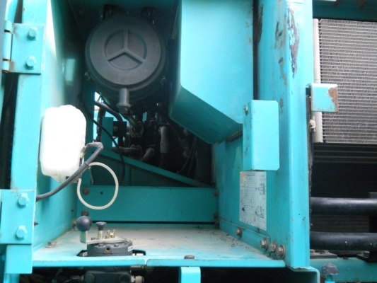 ขายรถแบคโฮเก่าญี่ปุ่นนอกแท้ๆ sk 200-6 yn10 สนใจโทร 092-3309229 อี๊ด สองห้อง