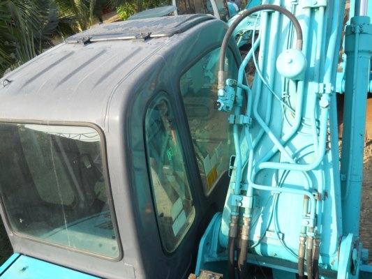 ขายรถแบคโฮเก่าญี่ปุ่นนอกแท้ๆ sk 200-6 yn10 สนใจโทร 092-3309229 อี๊ด สองห้อง