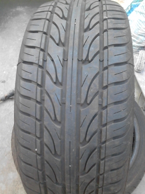 245/35R20 HAIDA HD921  ปี 2014  มี 2 เส้น   TEL.081-427-3941