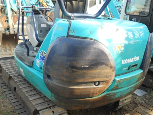 รถแบคโฮเก่านอก pc 35-8 แทรกเหล็ก สนใจโทร 092-3309229 อี๊ด สองห้อง