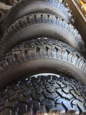 ล้อขอบ16พร้อมยาง bf all 265/75/16 ปี13