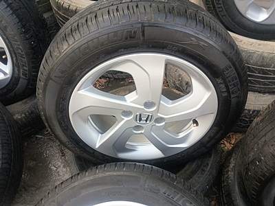 ขายล้อแม็กHONDA All New CITYขอบ15 ยาง ปี13  4 ล้อ