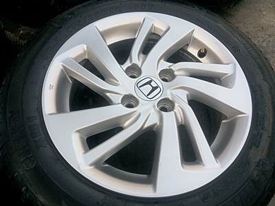 ขายล้อแม็กHONDA All New Jazz ขอบ15 ยาง ปี13 4 ล้อ