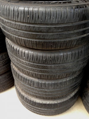 - ขายยาง MICHELIN XM2  215/60/16  ปี13