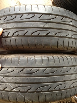 - ขายยาง Dunlop LM704 215/60/16  ปี14