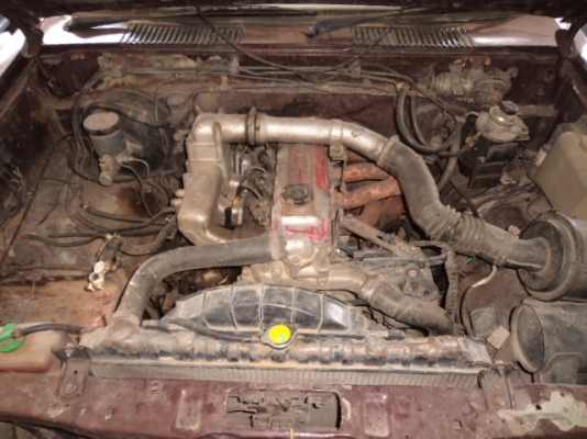 ขายNISSAN 2.5 แค็ปปี1995ขายตามสภาพ086-4457033ไม่ลดแล้วครับ