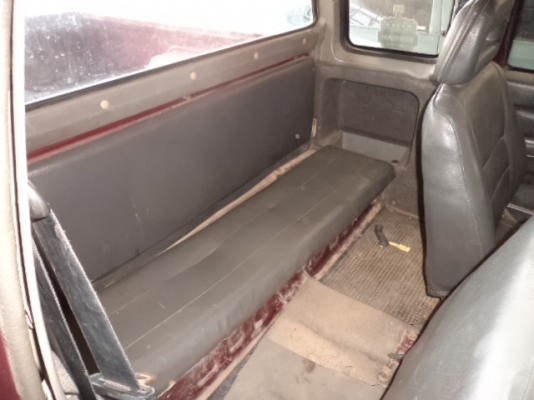 ขายNISSAN 2.5 แค็ปปี1995ขายตามสภาพ086-4457033ไม่ลดแล้วครับ