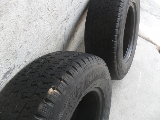 ยาง GoodYear 195R14 สวยๆ 1 คู่ ราคา 1300 บาท