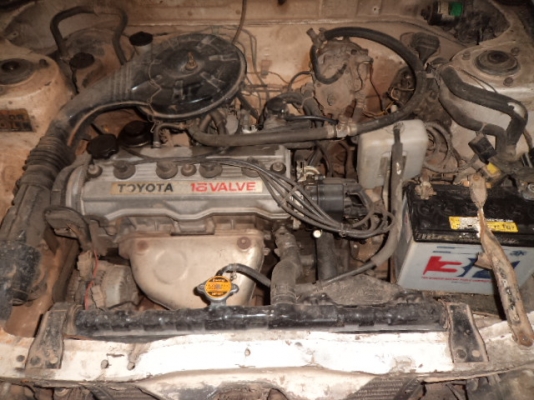 ขายเก๋ง TOYOTA COROLLA 1.6 ปี1992ขายตามสภาพ086-4457033ไม่ลดแล้วครับ