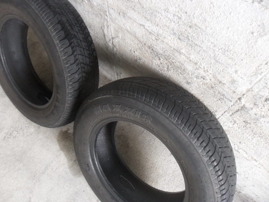 ยาง MAXXIS 155/70R13ปี13 สวยๆ 1 คู่ ราคา 750 บาท