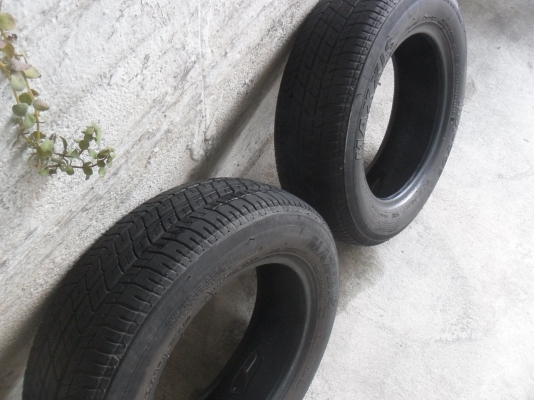 ยาง MAXXIS 155/70R13ปี13 สวยๆ 1 คู่ ราคา 750 บาท