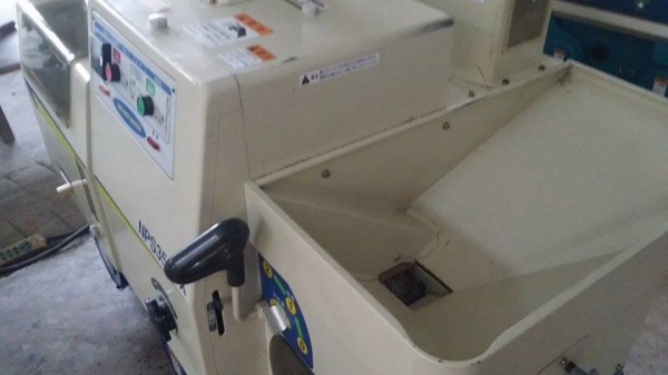 เครื่องสีข้าวกล้องเก่าญี่ปุ่น  SATAKE  NPS350DX  สภาพสวย เครื่องพร้อมใช้งาน  ไม่เคยใช้งานในไทย