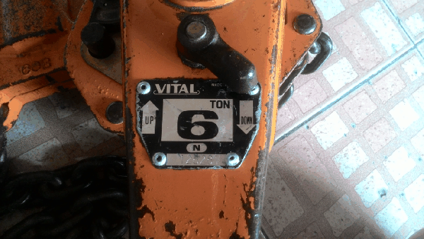 ขายรอกมือโยก(กำมะลอ) VITAL 6TON MADE IN JAPAN.