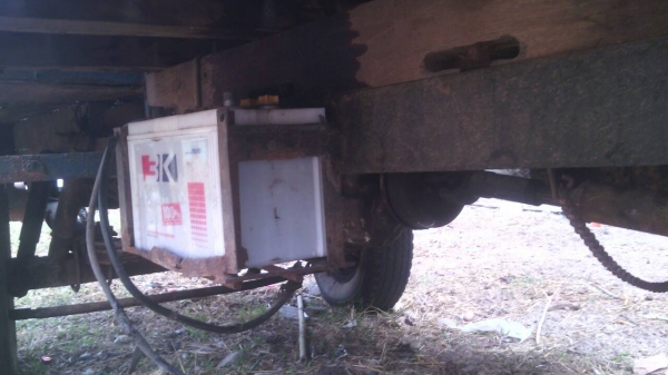 ขายถูกๆ อีแต๋น เครื่อง ISUZU 74 แรง ช่วงล่างเพลาลอย กระไม้ยังสวย ขายถูกๆ อีแต๋น เครื่อง ISUZU 74 แรง ช่วงล่างเพลาลอย กระไม้ยังสวย